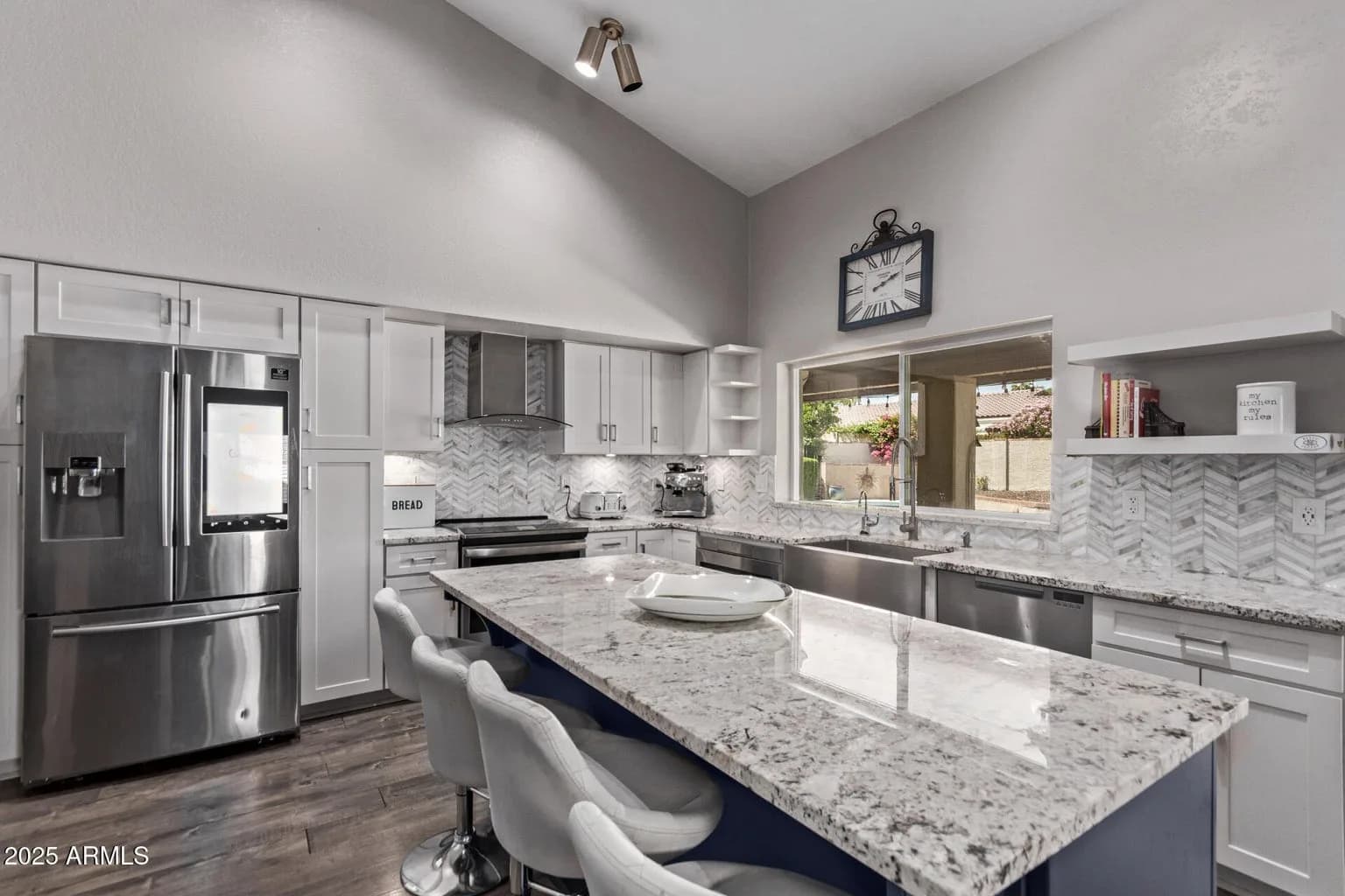 Luxury homes for sale in Cave Creek